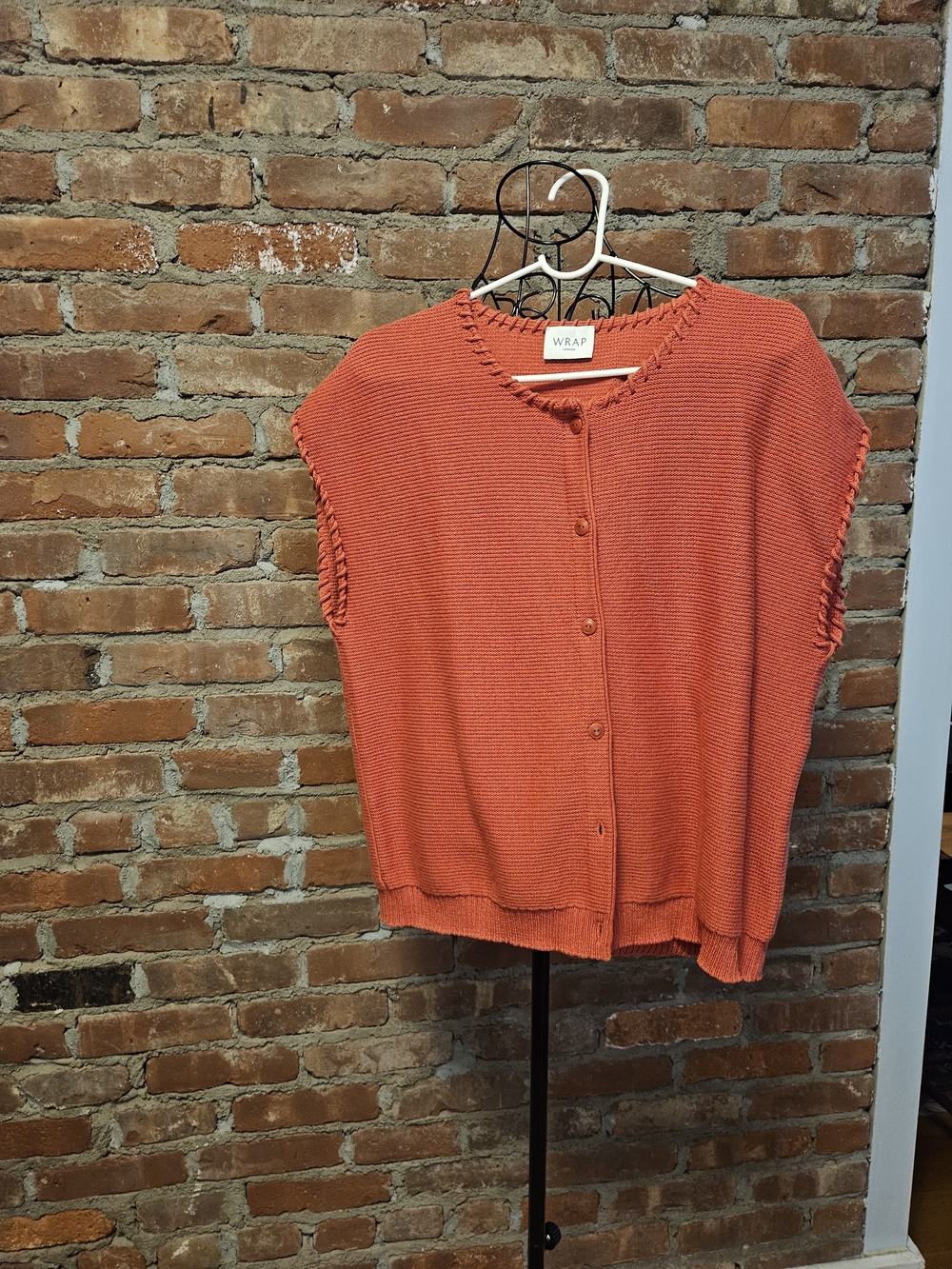 Wrap London Coral Button-Front Women’s Sleeveless Vest Size 12